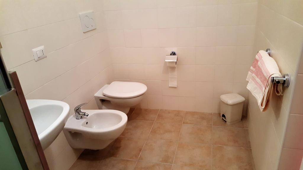 Il Giardino Del Nespolo Bed & Breakfast Alghero Bagian luar foto