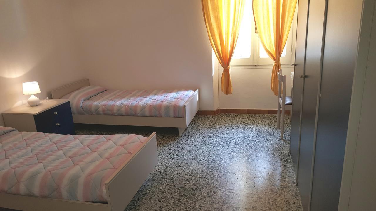 Il Giardino Del Nespolo Bed & Breakfast Alghero Bagian luar foto